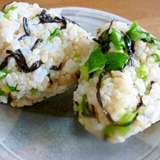 青ネギ＆塩昆布のおにぎり＊